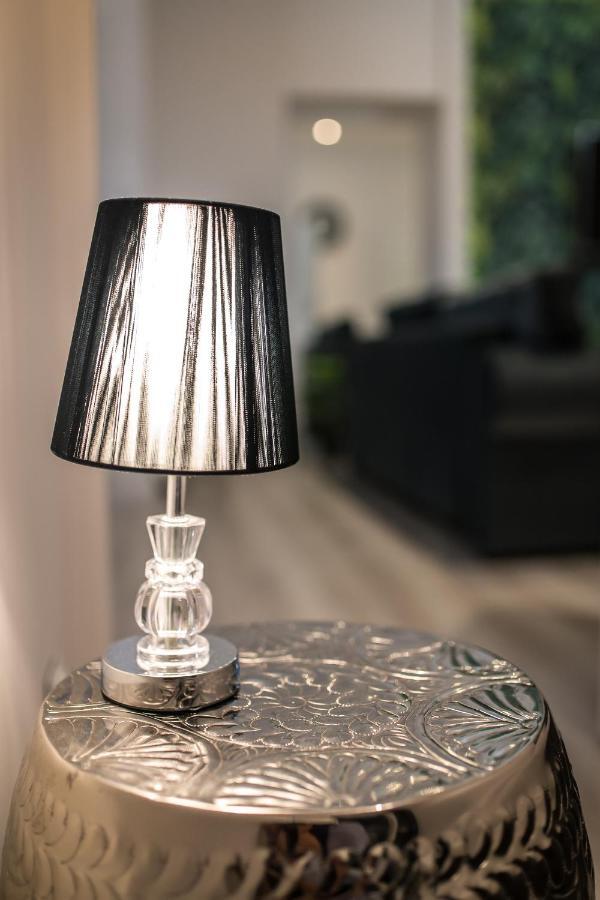 Moonlight Apartament زيلونا غورا المظهر الخارجي الصورة